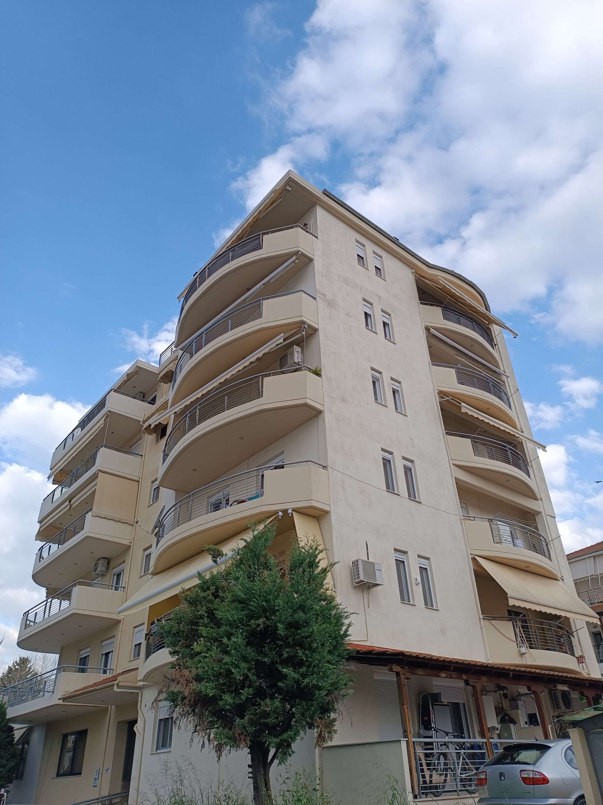 πλειστηριασμος λάρισα